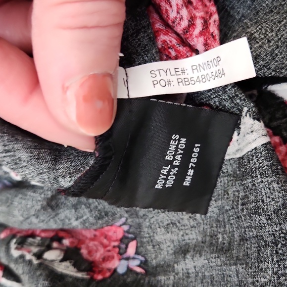 Royal Bones By Daang Goodman Skulls and Flowers Dress Size Small - Picture 15 of 16